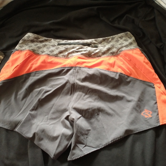 Rabbit freestride 4" running shorts - Picture 2 of 4